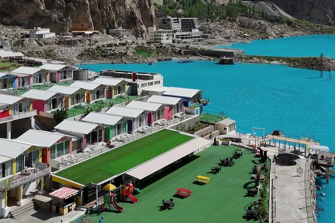 Hunza Hotels For Tourists