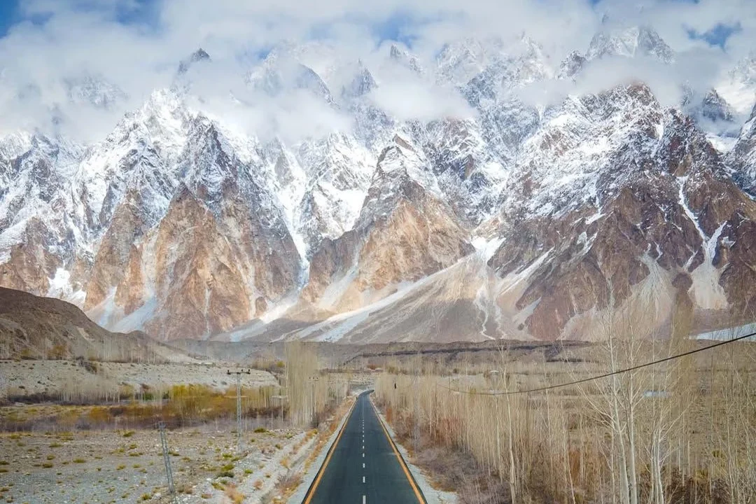 05 days tour to Hunza